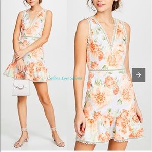 Alice & Olivia NWT flower print sleeveless dress
